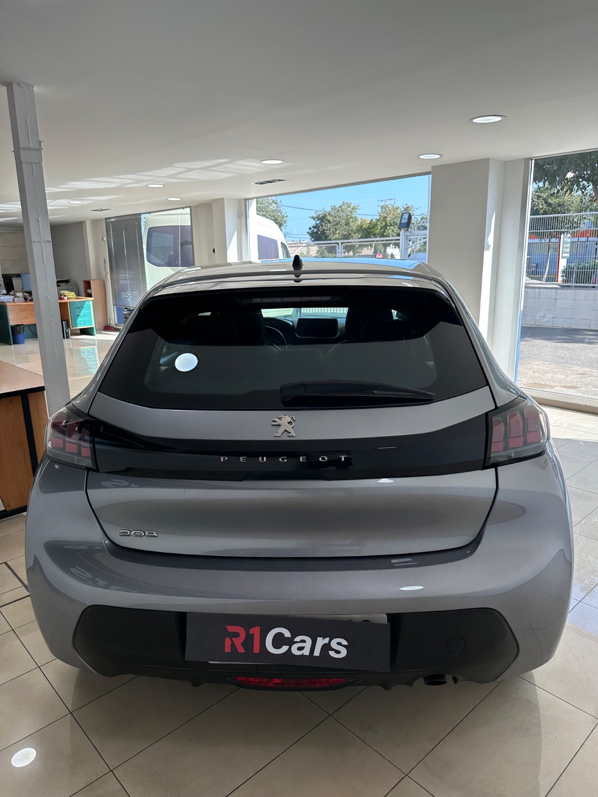 Peugeot 208 miniatura 4